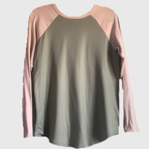 American Eagle 2 Tone Color Block Long Sleeve Tee